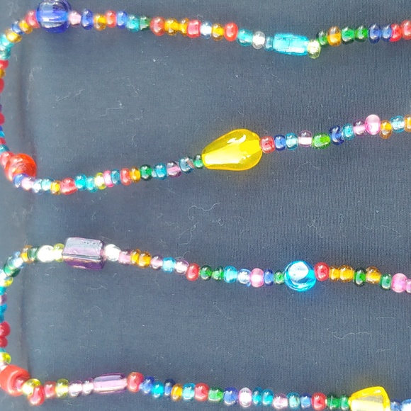 Women's beaded multicolored necklace. - Picture 4 of 7
